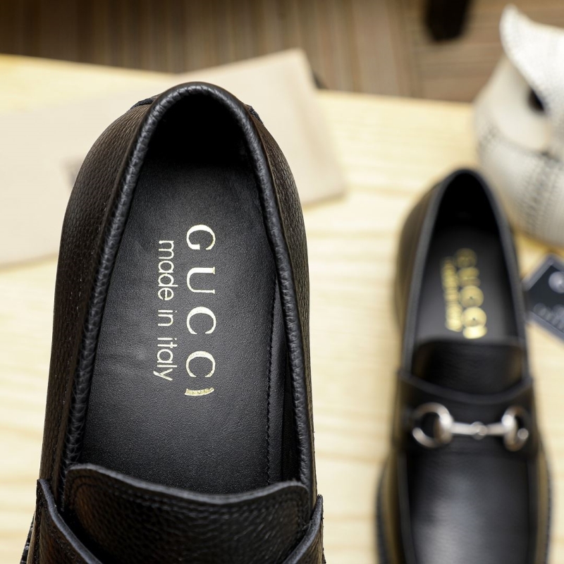 Gucci Leather Shoes